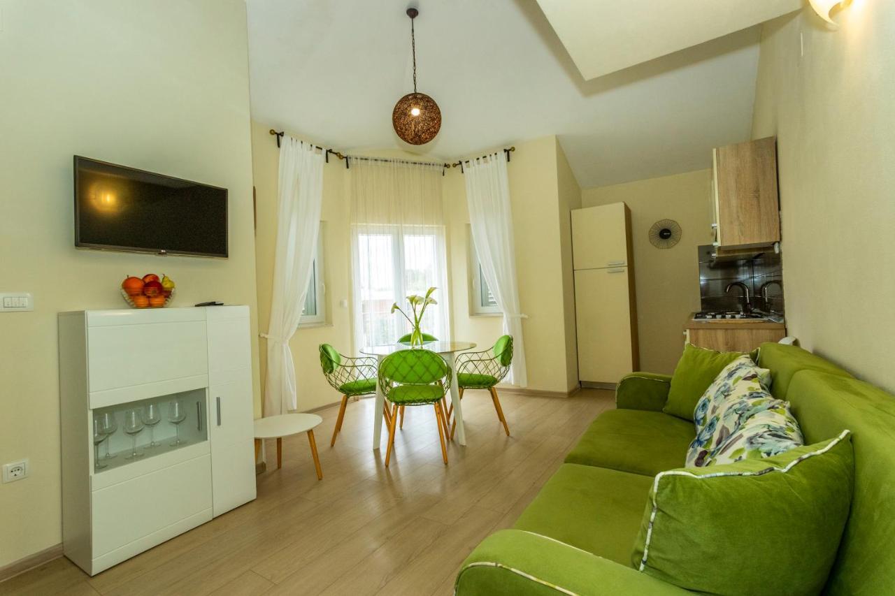 Apartments La Mirage พิโรวัซ ภายนอก รูปภาพ