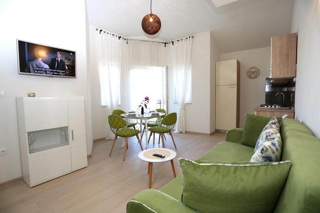 Apartments La Mirage พิโรวัซ ภายนอก รูปภาพ